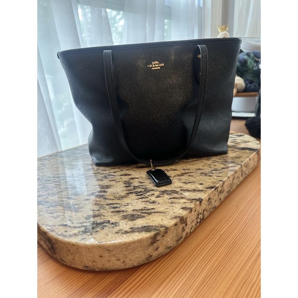 Coach F58846 City Zip Tote Black Cross Grain Leather Shoulder Bag Grab And Go